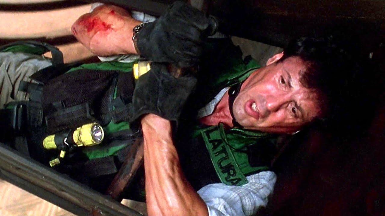 Silvester Stallone in a deadly escape room | Daylight | CLIP
