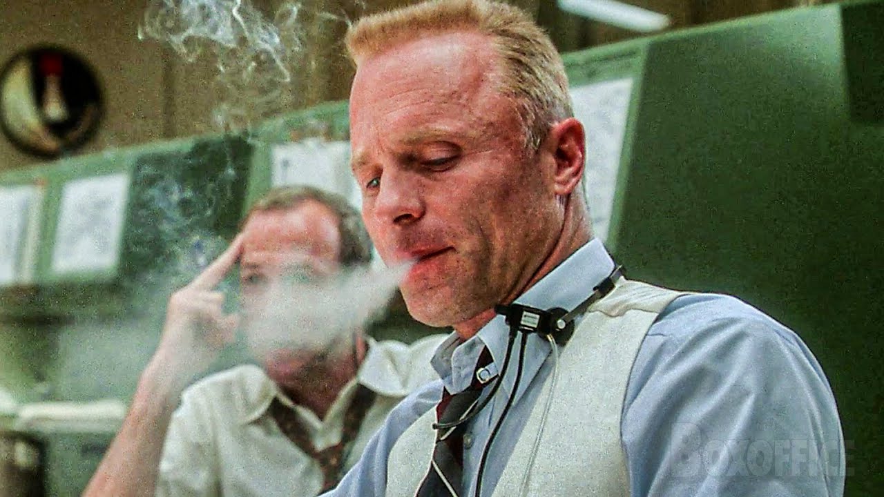 A Square peg in a round hole “Failure is not an option” | Apollo 13 | CLIP