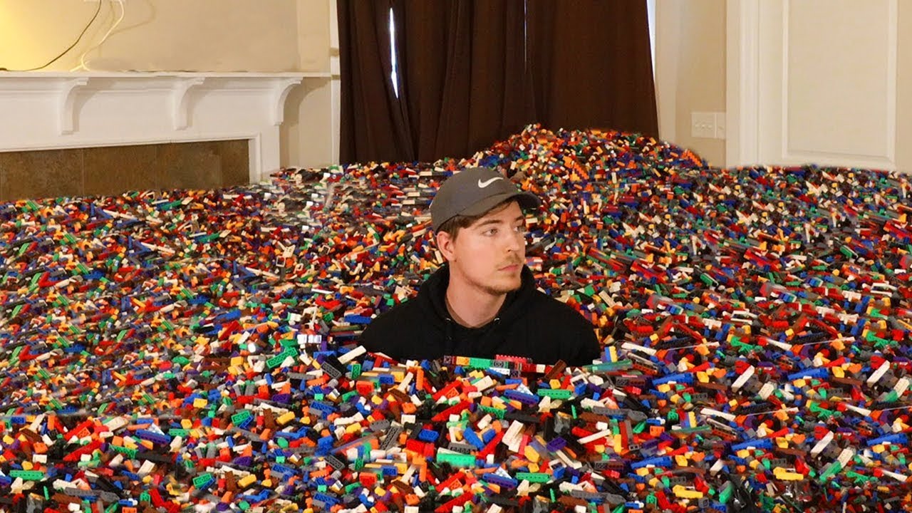 I Put 10 Million Legos in Friend’s House