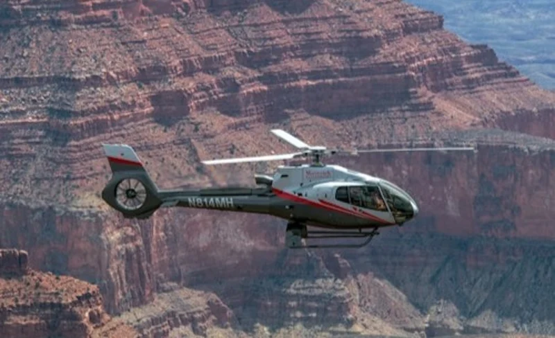 Grand Canyon Helicopter Flight Experience from South Rim