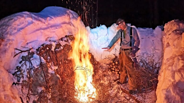 3 Days Stranded in Alaska Without a Tent - Camping in Deep Snow Survival Shelters-Outdoor Boys