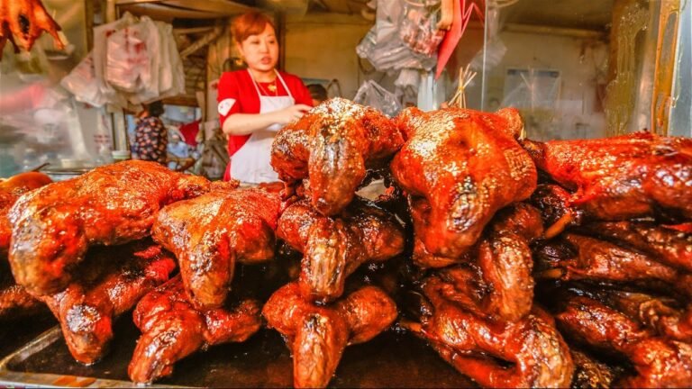 Chinese Street Food Tour in Sichuan