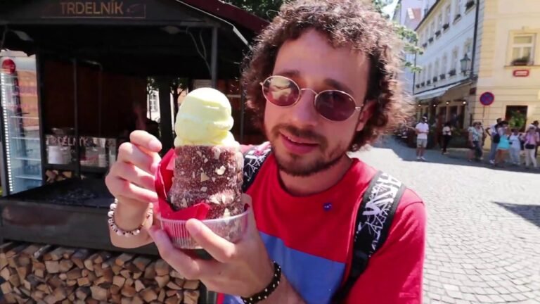 Contenido para miembros PREMIUM: Postres callejeros en PRAGA!-Luisito Comunica