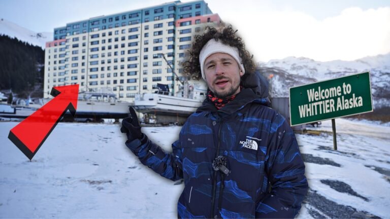 En este pueblo todos viven y trabajan en el mismo edificio: ¿cómo es por dentro?-Luisito Comunica