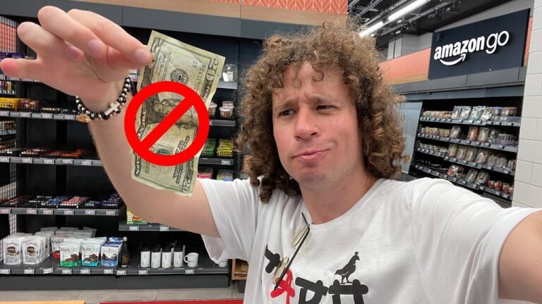 Las tiendas futuristas de Amazon donde NO PAGAS las cosas   | Amazon Go-Luisito Comunica